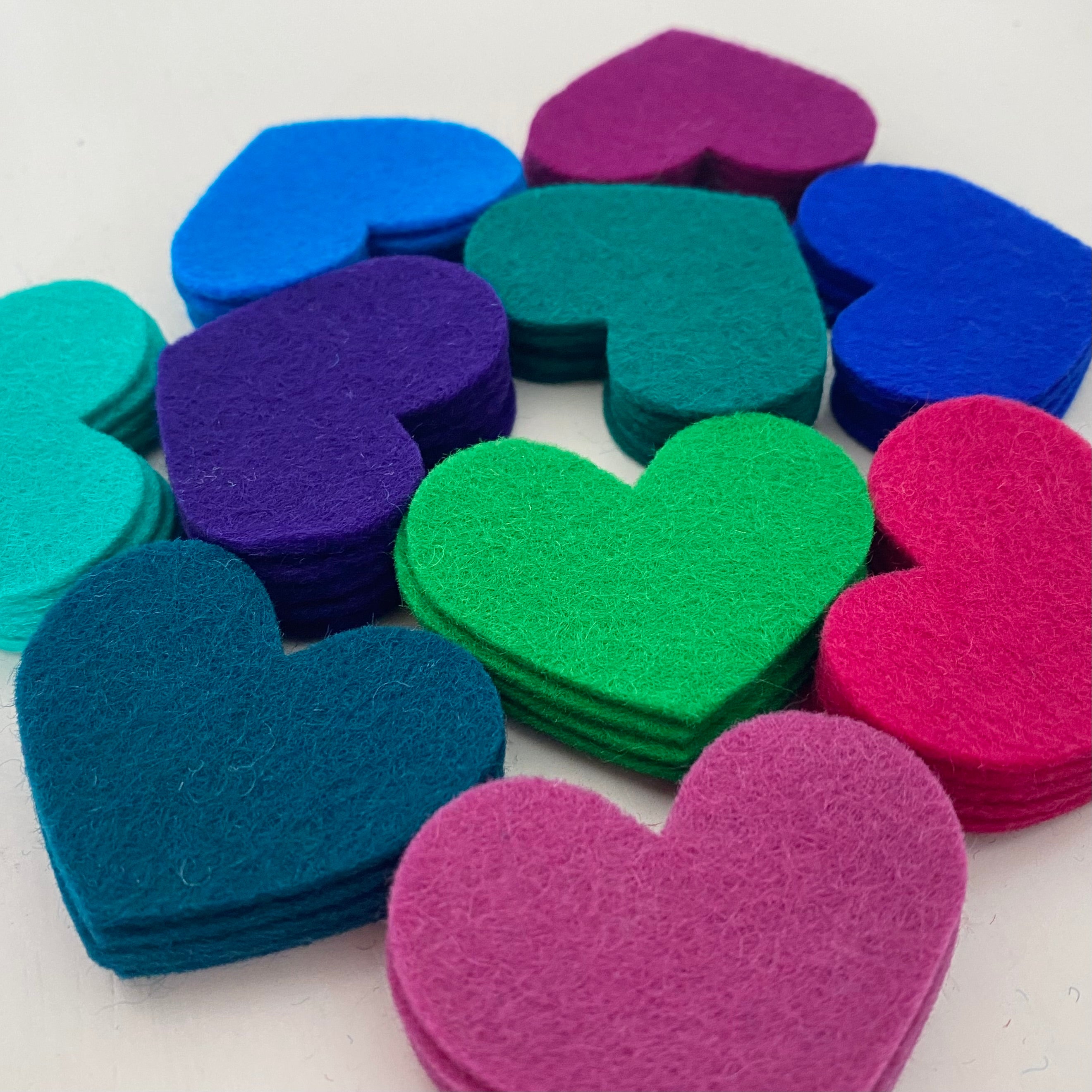 50 Pre-Cut Hearts - SPECIAL EDITION Colour Packs