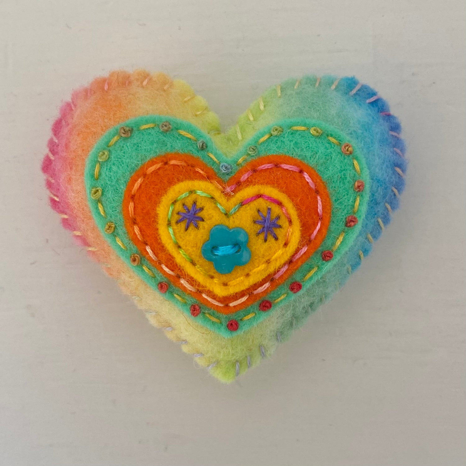 Embellished Heart with 4 Layers BRIGHT (6cm)