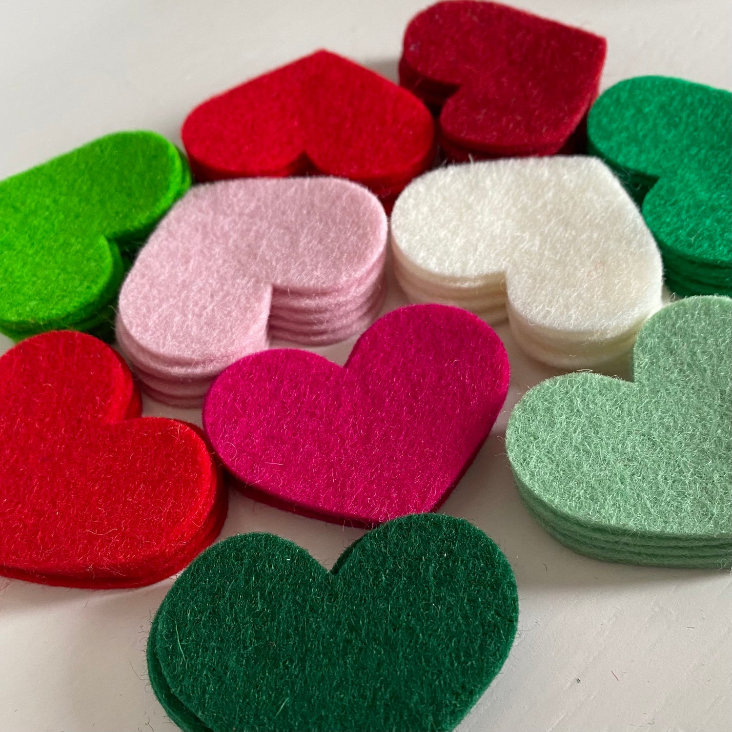 50 Pre-Cut Hearts - SPECIAL EDITION Colour Packs